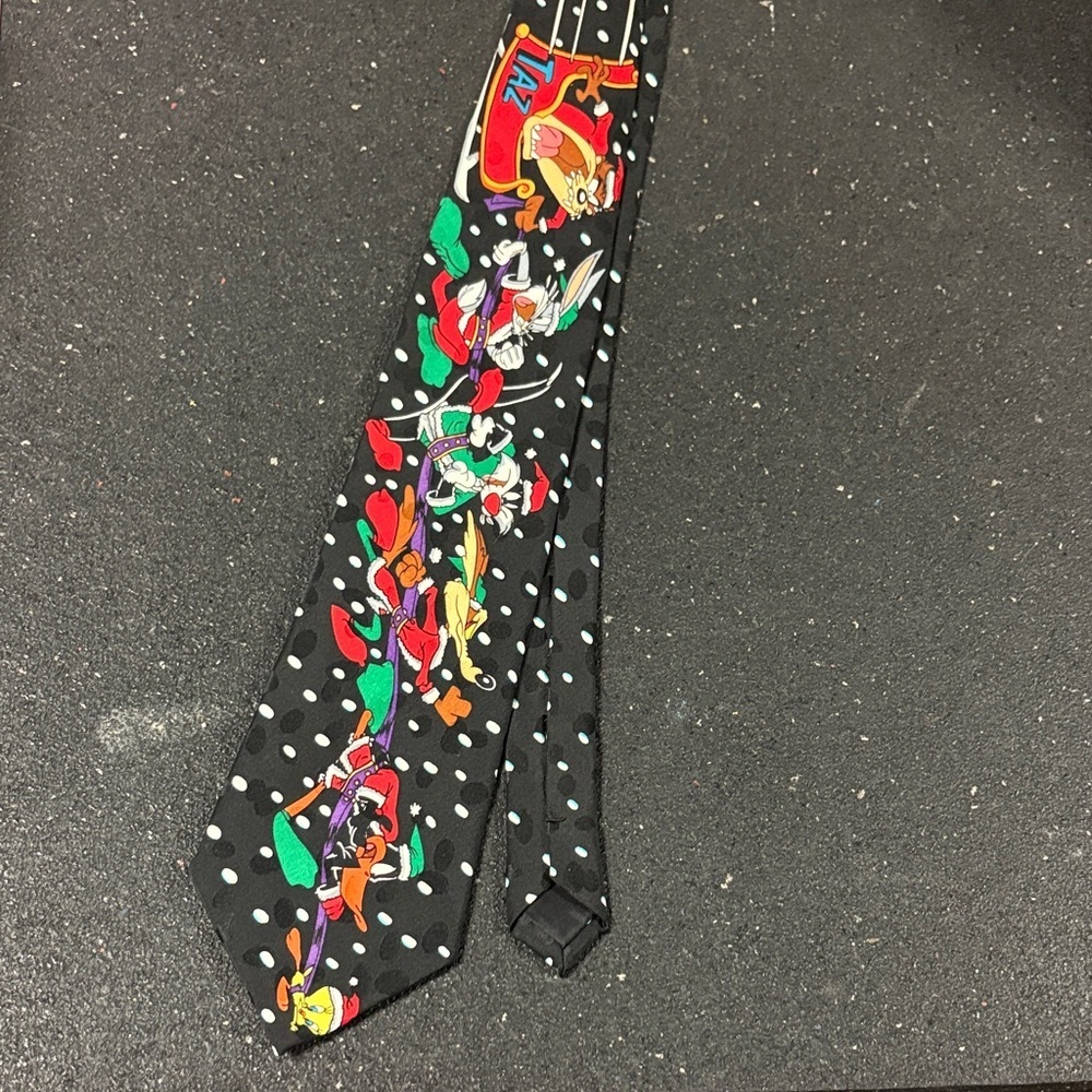 Looney Tunes Mania 1993 Silk Tie Colorful Cartoon Character Necktie